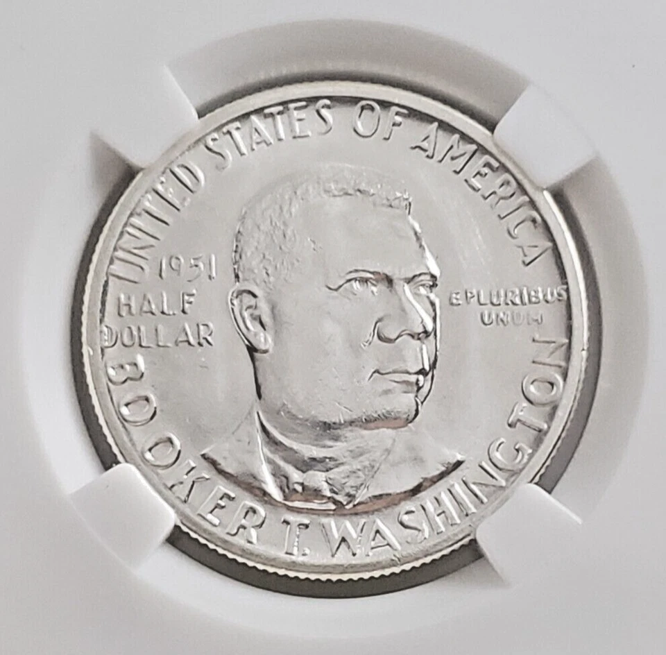 1951-P Booker T. Washington - Silver Half Dollar with Vintage Stamps - Nice! W7 - Image 4 of 4