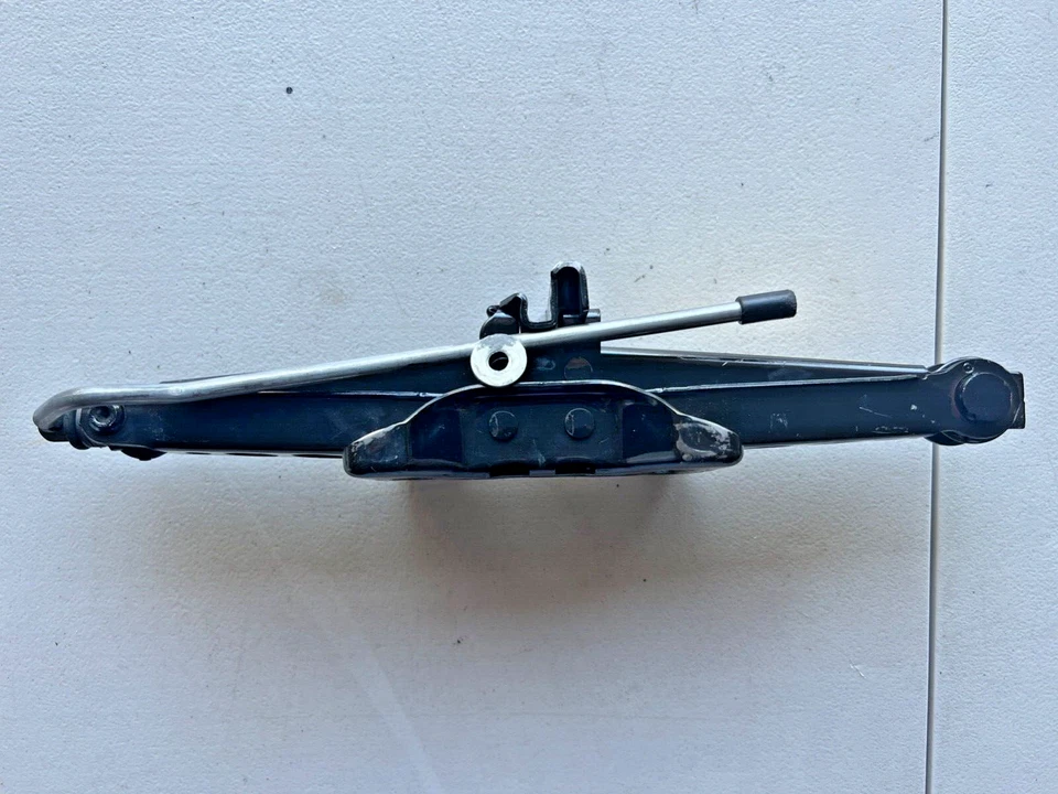 Volvo S40 2004-2013 gato de emergencia 1000 kg 3M51-17080-CB fabricante original Foto 3 de 4