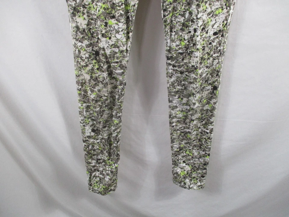 Pantalones para mujer Simply Vera Wang 4 chinos verdes ajustados bolsillos con cremallera botón algodón Foto 3 de 4
