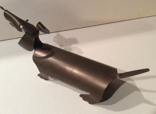DAVID LESSER LISTED METAL SCULPTURE DACHSHUND WIENER DOG MODERN WHIMSICAL POOCH - Picture 4 of 6