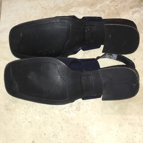 Hillard & Hanson Sandal Black Upper Fabric Block Heel Shoes Closed Toe Size 5 - Picture 2 of 2