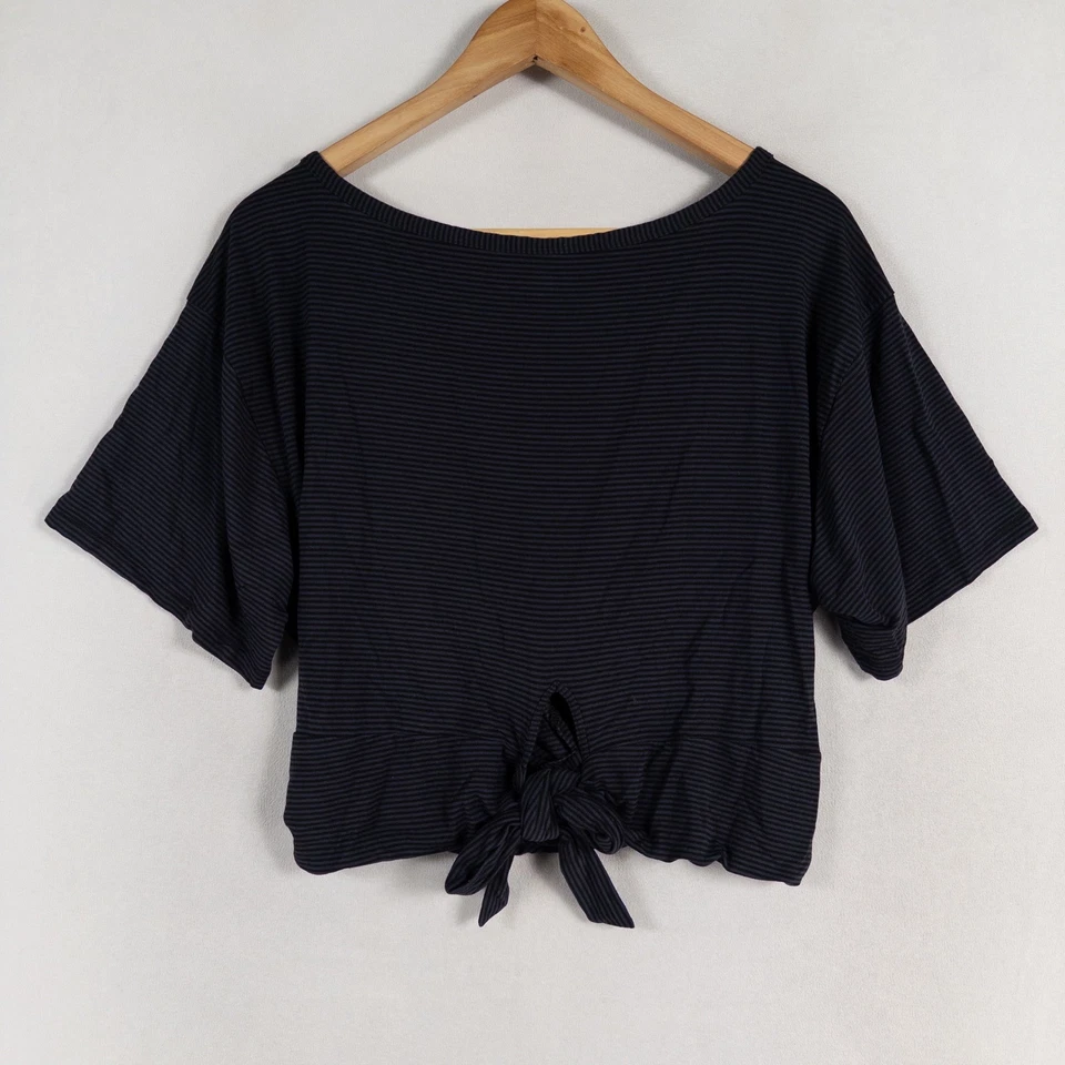 Top corto Victorias Secret para mujer XL negro gris a rayas suave elástico torcido frontal Foto 3 de 4