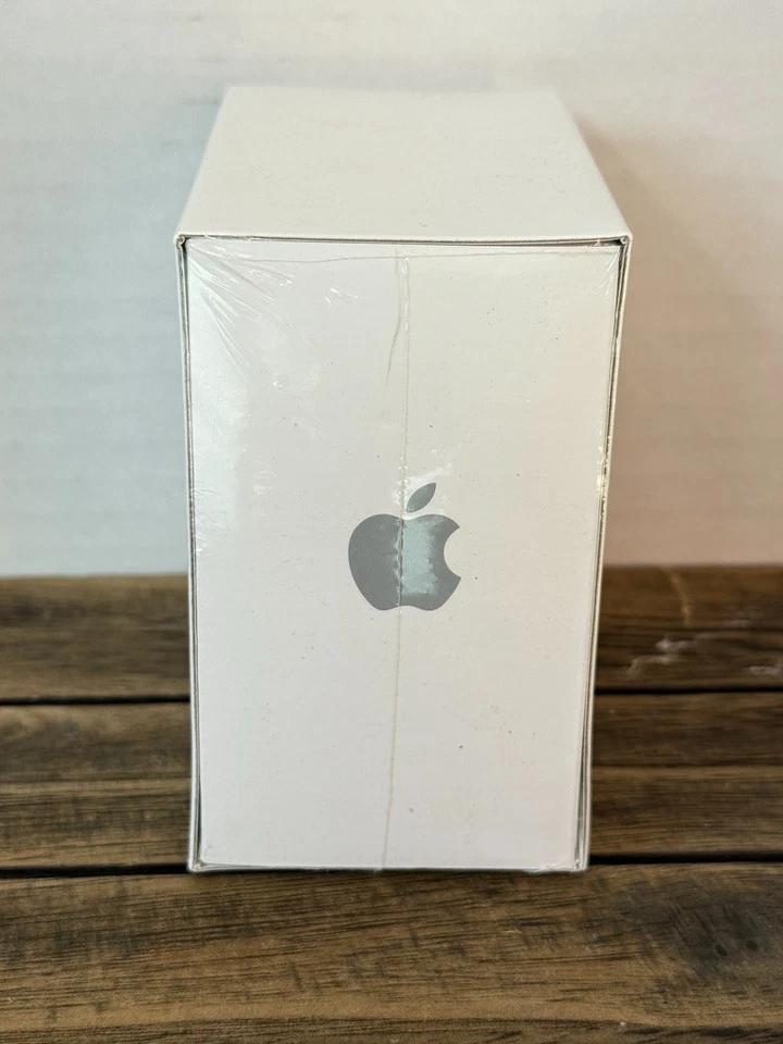 Apple AirPort Express A1392 MC414LL/A Sealed 802.11n Wi-Fi Base Station - Image 2 of 4