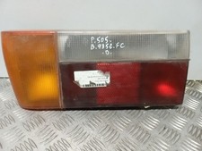 HECKLEUCHTE RECHTS / 1511277 F&Uuml;R PEUGEOT 505 BERLINA *