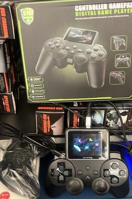 520 Classic Games Retro Console   Connect to TV   Rechargeable