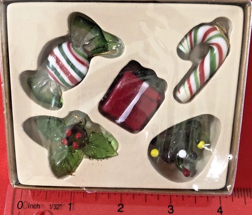 NIB 5 Candy Lane Mini Blown Glass Christmas Ornaments, Tree Holly Pkg Candy Cane - Picture 1 of 9