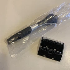 Dollar Shave Club Men's Razor 6-Blade Starter Set 1 Handle 2 x 6-Blade