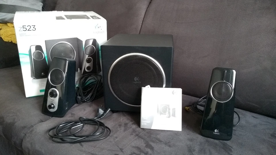 Logitech Z523 soundsystem