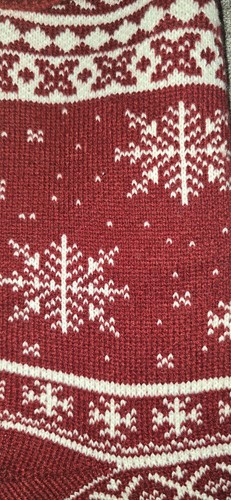 Lot of 2, Burgundy Knit Snowflake and Tree Christmas Stockings Size 18” - Picture 2 of 8