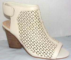 vince camuto dastana