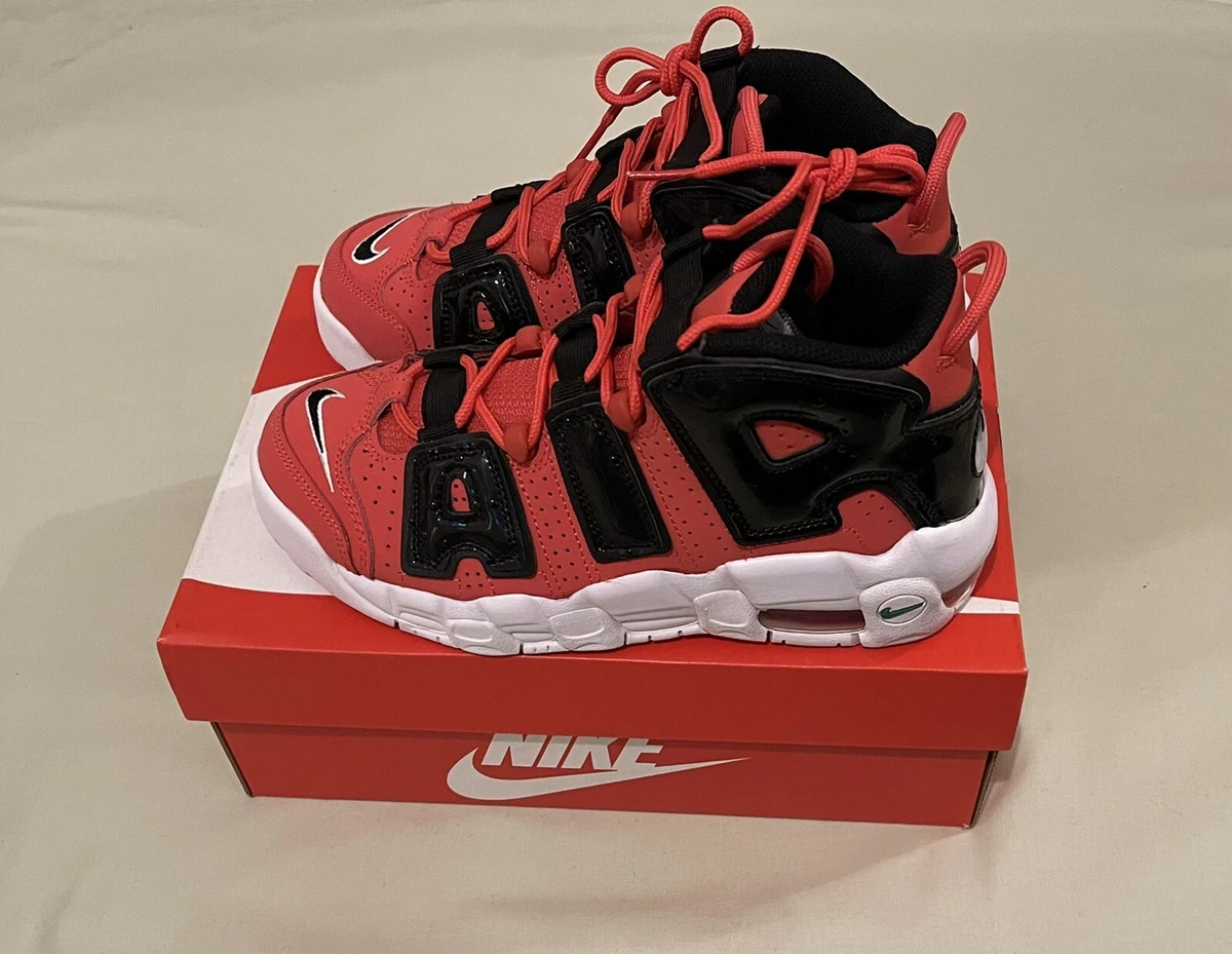 Nike uptempo estive hotsell