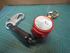 1 Miller Minilite Fall Limiter Red - Fl11-3-z711ft. New Out Of The Original