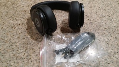 Monster Beats by Dr. Dre Pro Beats Over the Ear Headphones  Black Color