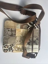 Coach authentic 10818 patchwork crossbody