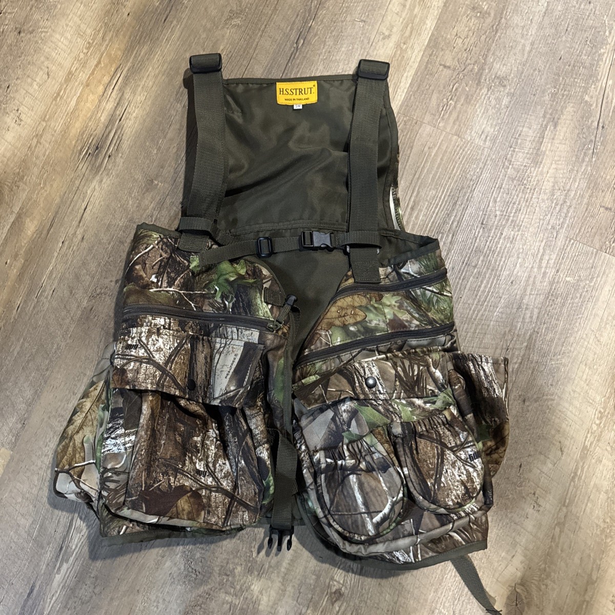 Vintage Hunters Specialties HS Strut S/M Turkey Hunting Vest Realtree APG