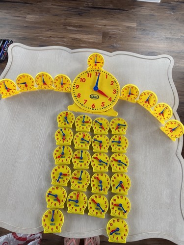 32 Piece Classroom Teaching Clock Set For Learning Time Edx, Cusinaire Didax