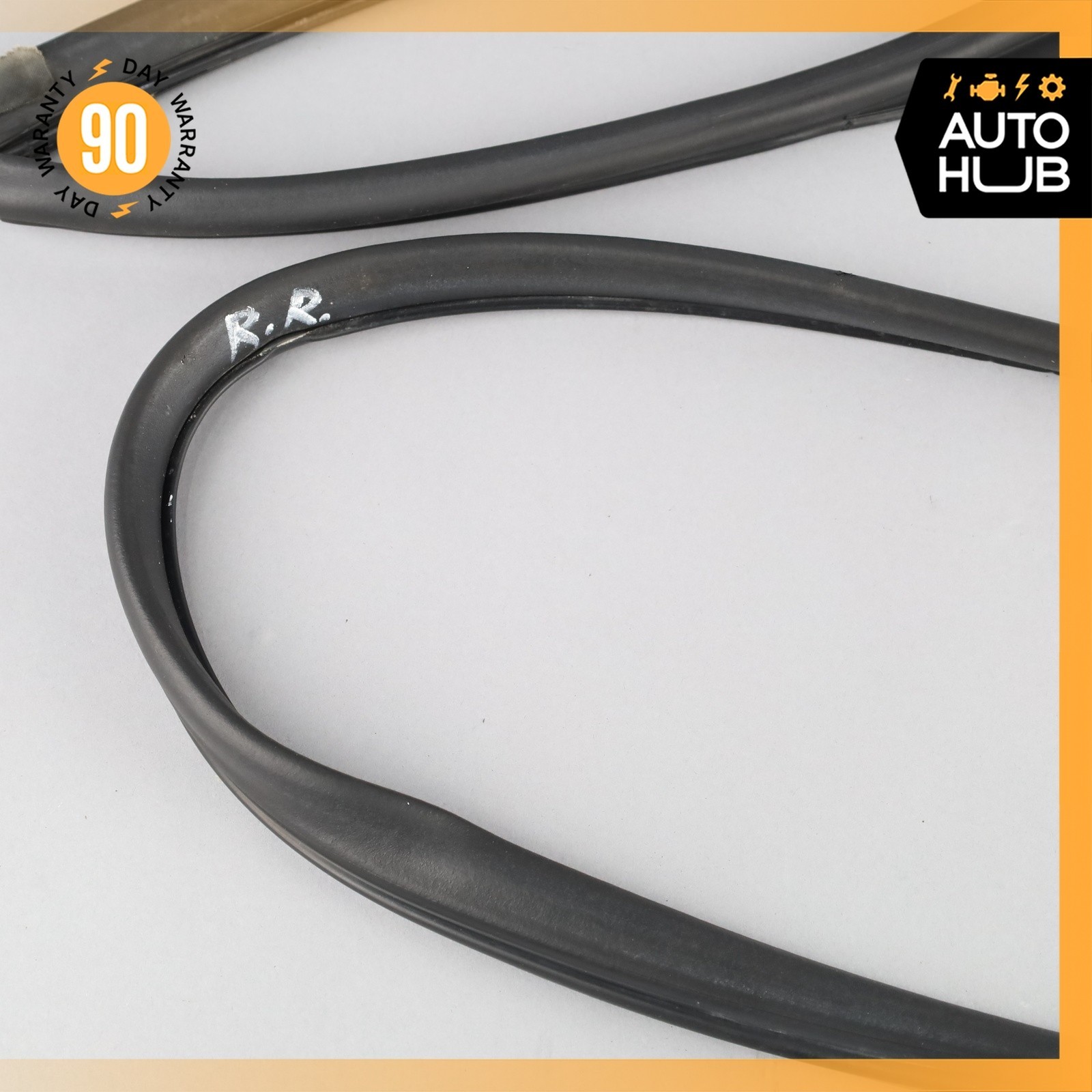 Rolls-Royce Silver Spur Rear Right Weatherstrip
