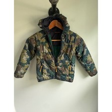 LL Bean Kids PrimaLoft Packaway Hooded Jacket Green Camo Puffer Size S 4 516872