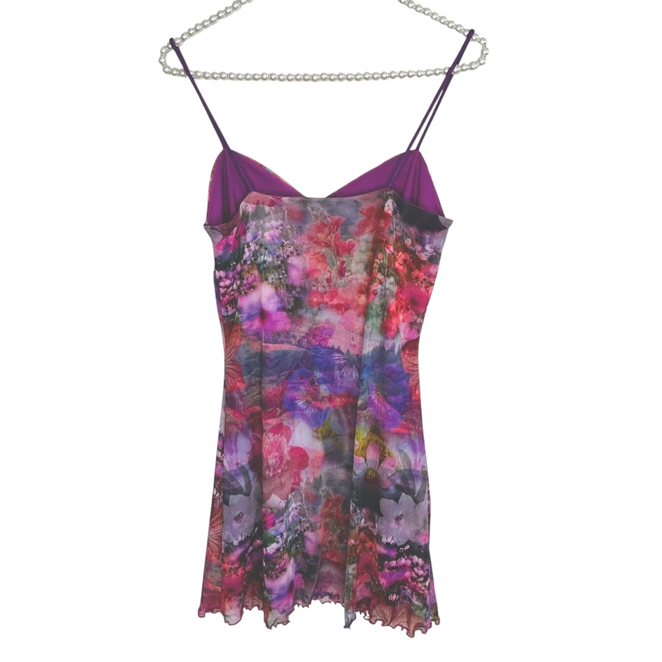 Urban Outfitters Babydoll Hada Vestido Sin Mangas Y2k Mini Floral Capricho Fiesta Foto 2 de 4