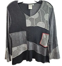 Parsley & Sage Womens Wearable Art Top Small Gray Black Patchwork Long Sleeve