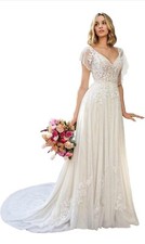 Wedding Gown. Never Worn. Size 10-12.