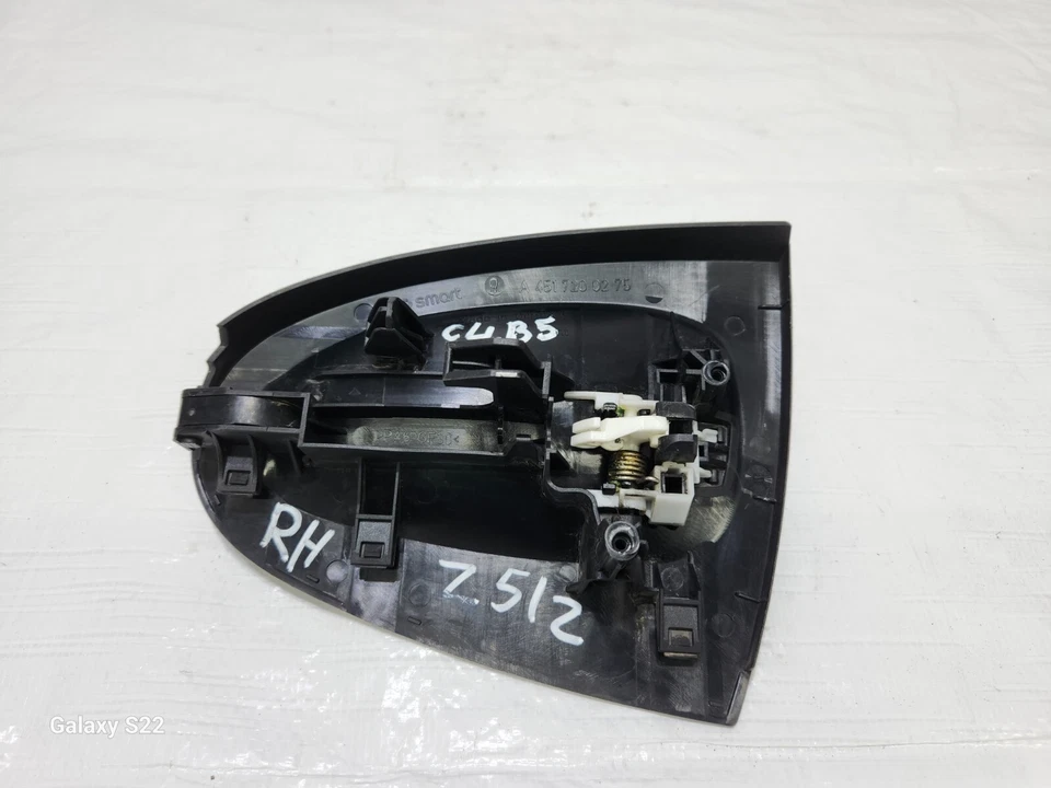 2013-2016 Smart Fortwo maçaneta externa dianteira direita do lado do passageiro fabricante de equipamento original - Imagem 2 de 4