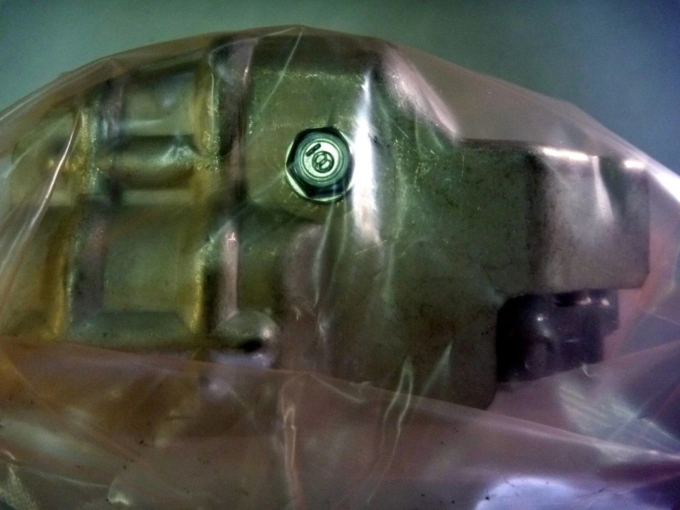 OEM NEW HONDA Civic Si / TSX RSX Type S VTEC SOLENOID SPOOL VALVE 15810-PRB-A03 - Image 4 of 4