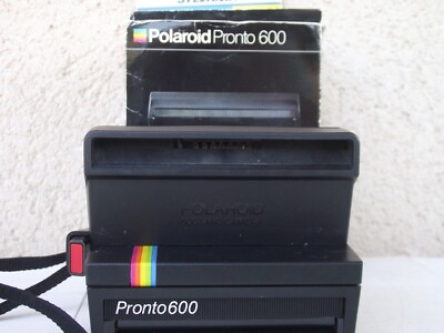 Polaroid 600 SE avec 3 objectifs im Kanton Waadt