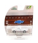 Greenlight 1972 Chevrolet Cheyenne C10 Short Bed – White 30566 1/64