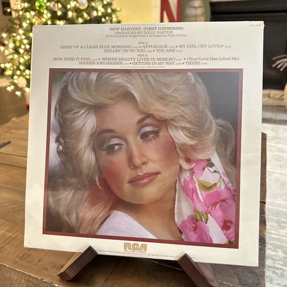 Dolly Parton – New Harvest First Gathering 1977 RCA SEALED UNOPENED vinyl - Image 2 of 2
