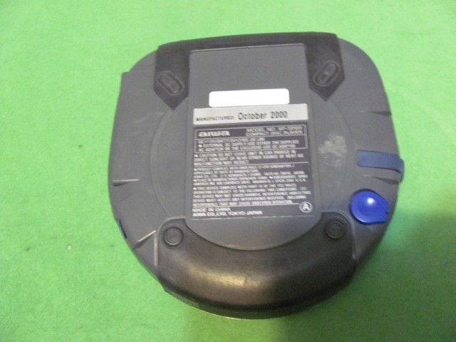 【CD39枚セット＋aiwa XP-20】メタル系CD &ポータブルプレーヤー Amazon.com: Aiwa XP-SP911 Portable CD Player with Electronic Anti