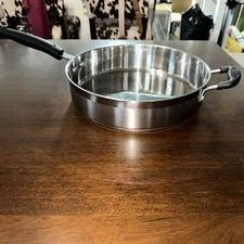 5qt Kitchen Essentials Calphalon stainless steel sauté pan pre owned no lid 