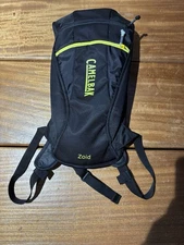 CamelBak Zoid Hydration Pack 70 oz/ 2L Insulated Reservoir Black/Yellow
