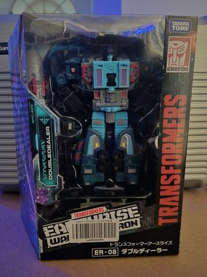 Transformers Generations WFC Netflix Earthrise WFC-E23 Doubledealer NIB
