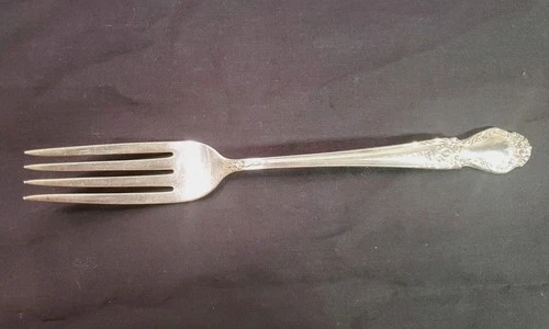 INTERNATIONAL BROCADE STERLING SILVER DINNER FORK*NO MONOGRAM*FREE SHIPPING*