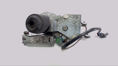 Opel Corsa B Motor Scheibenwischer hinten 90386268 18960