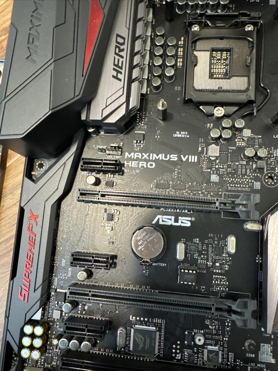 ASUS　ROG MAXIMUS VIII HERO　LGA1151 s-l400.jpg