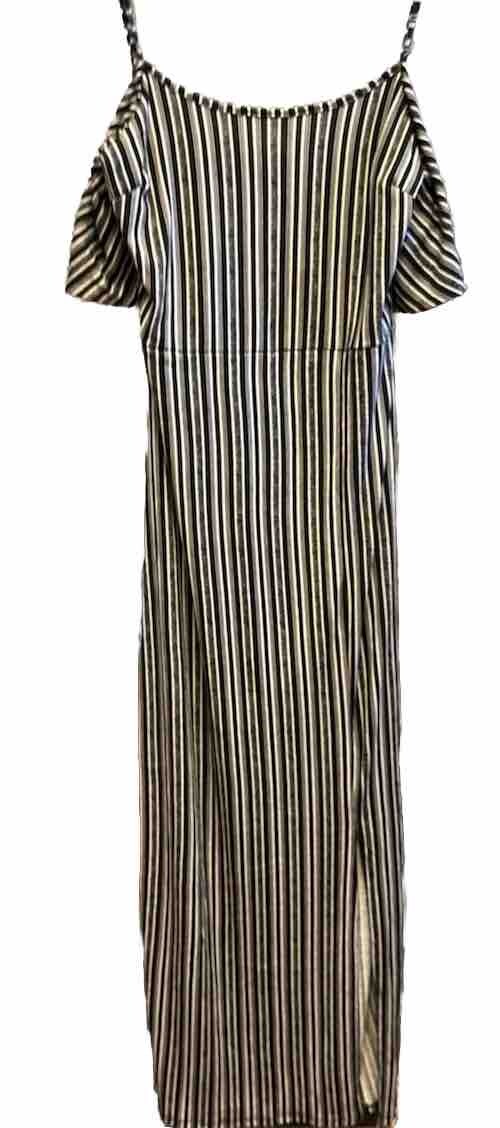 green maxi zara dress Zara Green Strappy Back Back Slit Mock Neck Dress NWT- Size S – The Saved  Collection