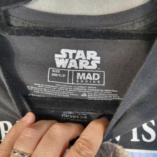 Star Wars T-Shirt Herren Gr. Small schwarz Chewbacca Worte der Weisheit Pullover Logo - Bild 3 von 6