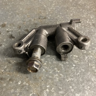 Suzuki RG250 Gamma Bremslenkerblock Abzweigung vorne