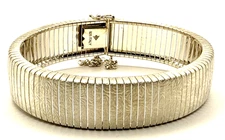 Signed Silpada Sterling Silver Colosseum Flex Bangle Bracelet 7.25"