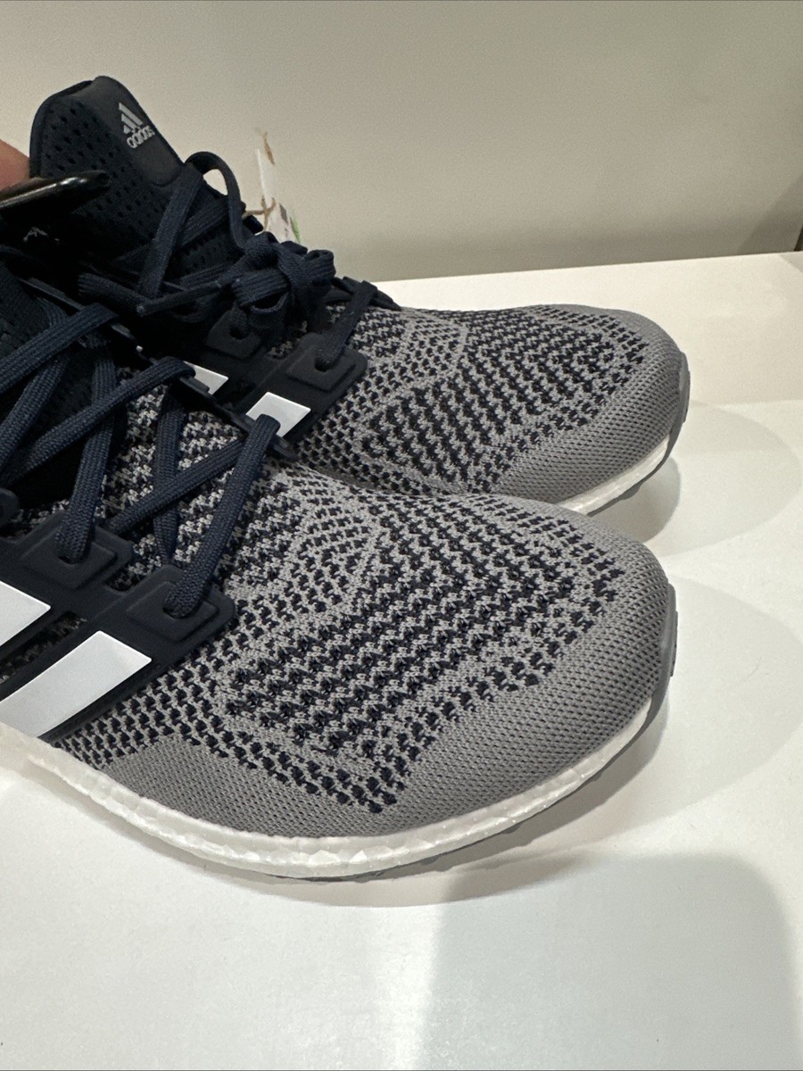 ABU4500　771200 Adidas Men's UltraBOOST 1.0 Grey White Black Running Shoes