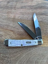 Case xx 2007 Periwinkle Full Size Trapper. 6254