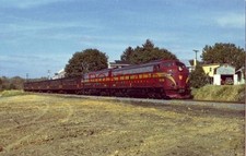 BLUE MOUNTAIN & READING R.R. E-8A UNITS Nos. 5706 & 5898