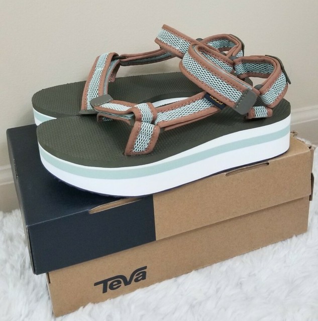 teva gold flatform