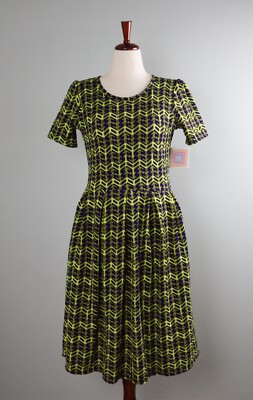 LULAROE NWT Stretch Purple Green Zig Zag Pleated A-Line Amelia Dress Size Large