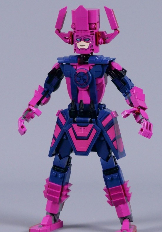 Lego Marvel The Fantastic Four 76316 - Galactus Construction