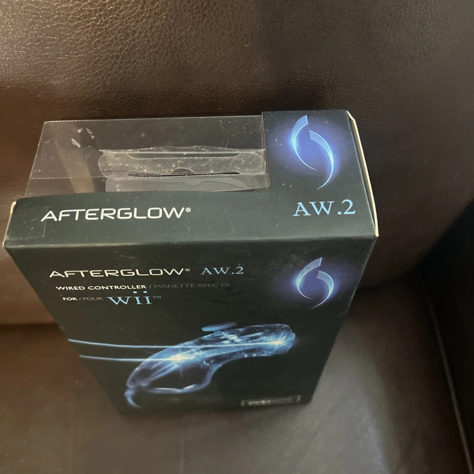 PDP Afterglow Nunchuck Controller for NINTENDO WII WII U BLUE AW.2 PL7603 NEW - Image 4 of 4