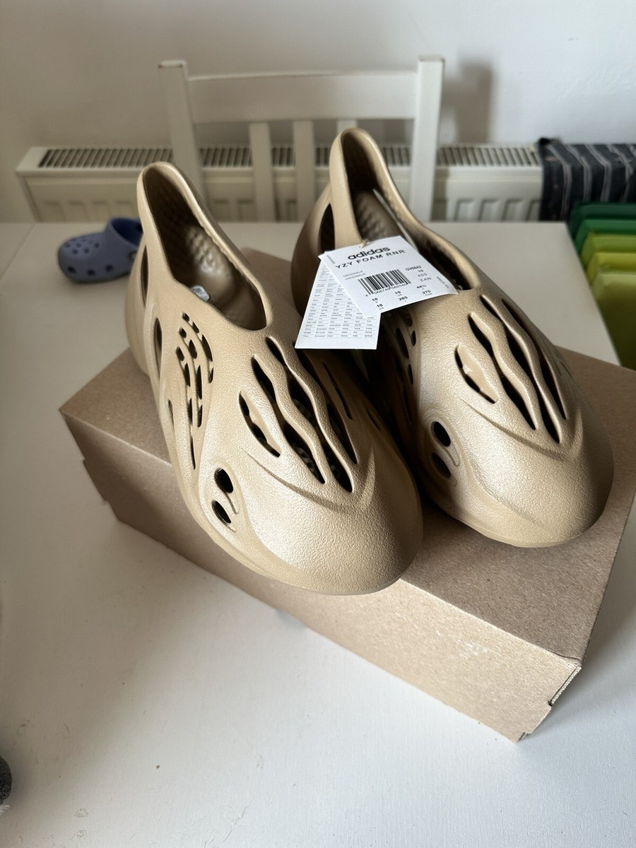 Yeezy Foam Runner Clay Taupe UK Size 10 UK