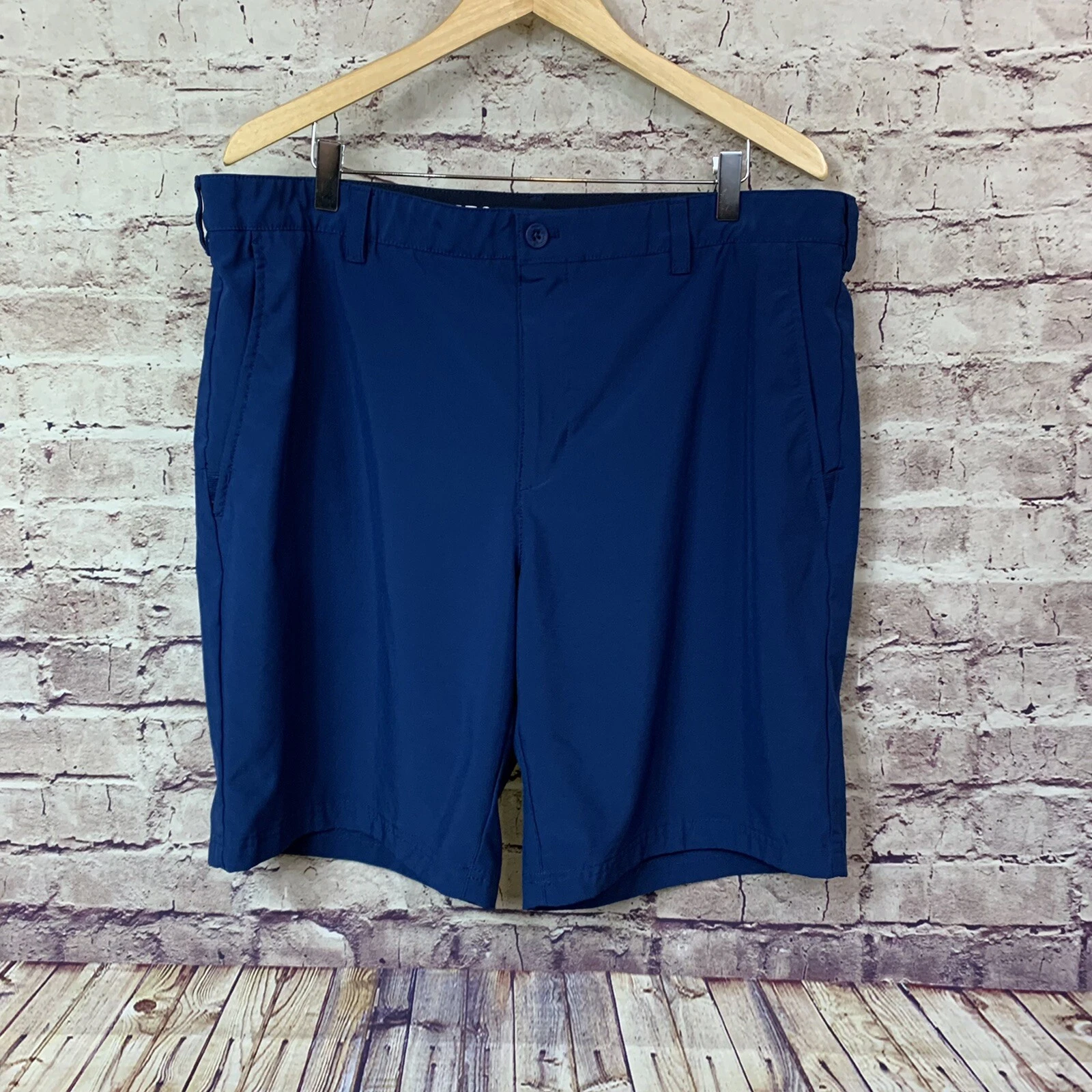 Izod Golf Shorts Mens Size 40 Blue Chino Nylon Mid Rise Flat Front Pockets